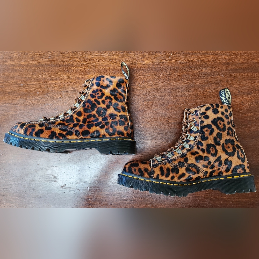 Made In England Doc Martens Boot - Picture 5 of 9